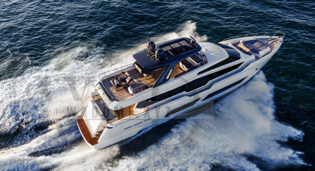 Ferretti Yachts 850 Flybridge